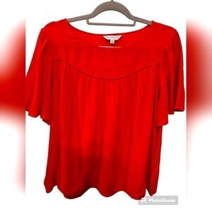 Nanette Nanette Lepore size M Flowy top.